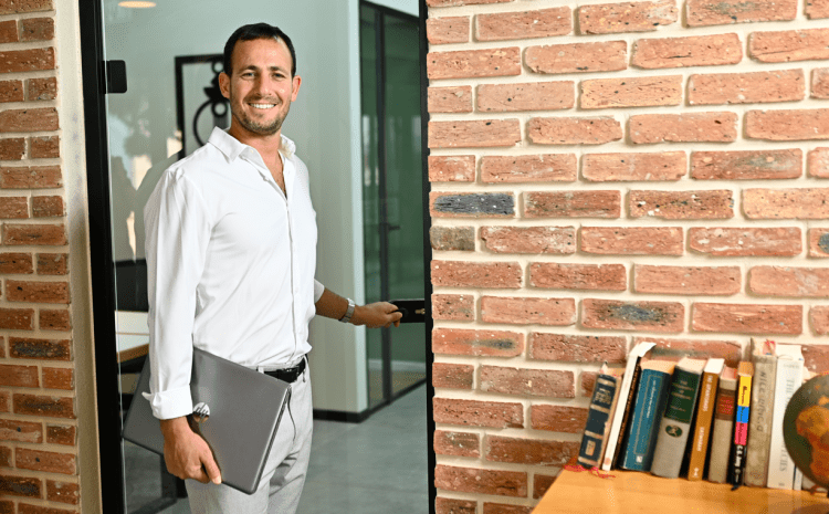 Free marketing consultation